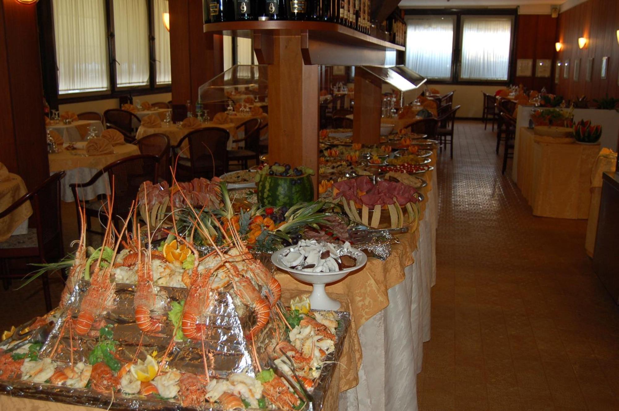 Hotel Leonardo Da Vinci Wellness Spa Bibione Exterior foto